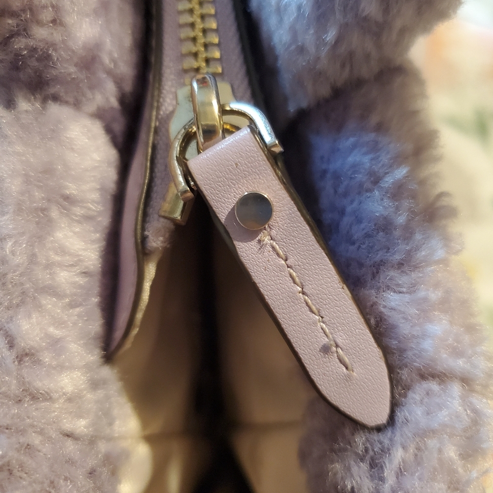 Kate Spade purse with strap - Picture 10 of 10